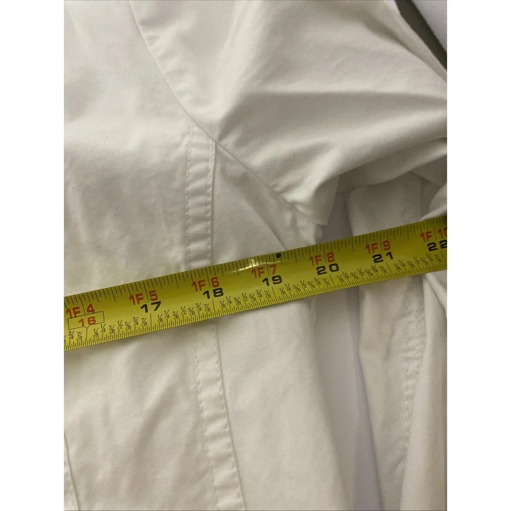 Liz‎ Claiborne White Large Zip Front Jacket Hiking, Vacation M1